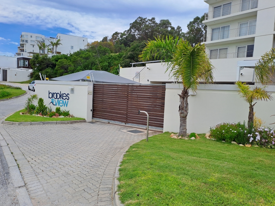 2 Bedroom Property for Sale in Summerstrand Eastern Cape